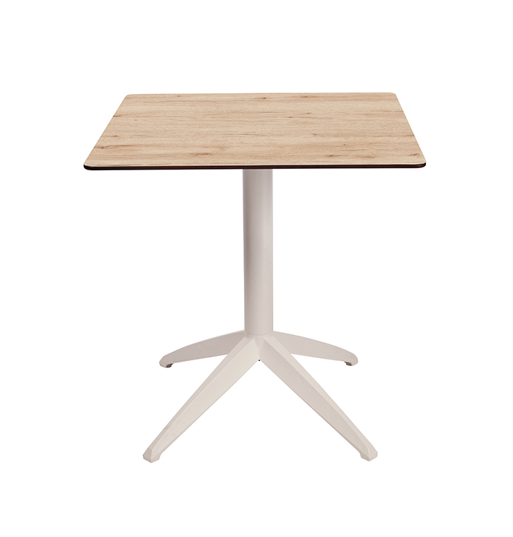 QUATRO table