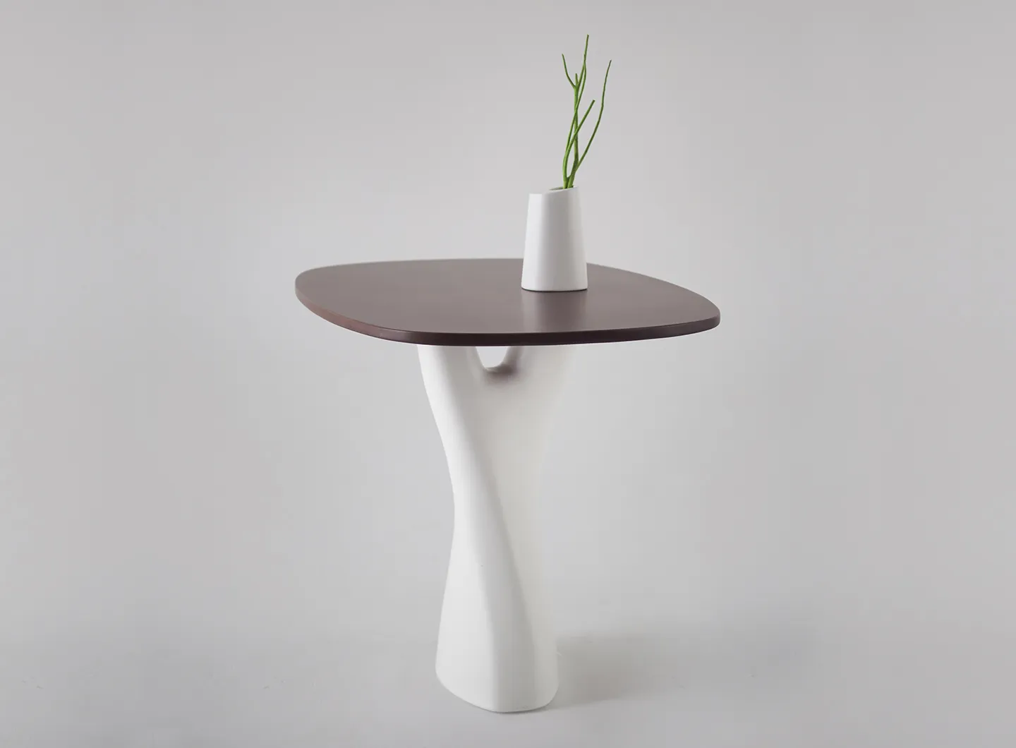 Treeangle Table