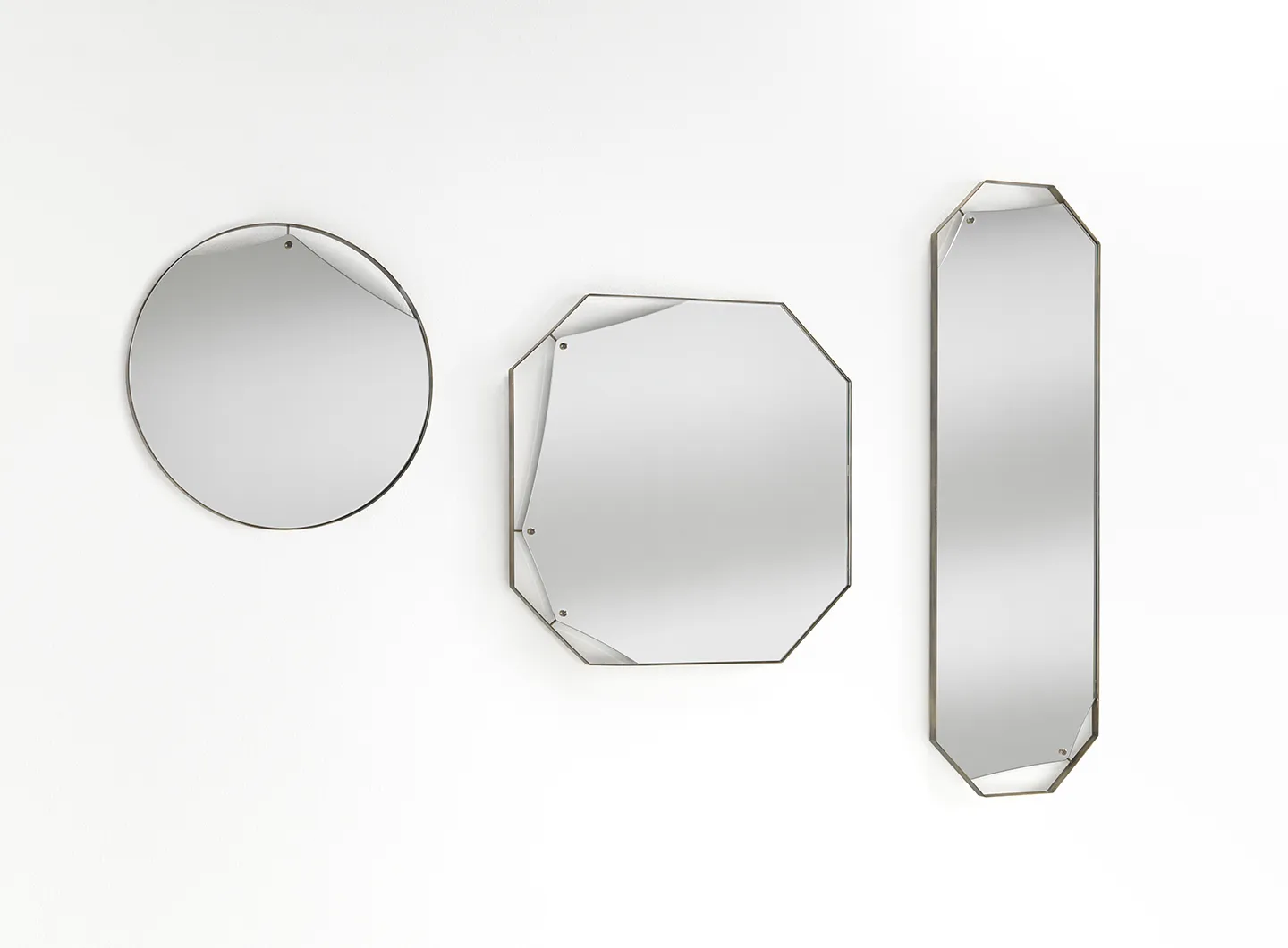 L+W_Pinch_FIam_group_Mirror