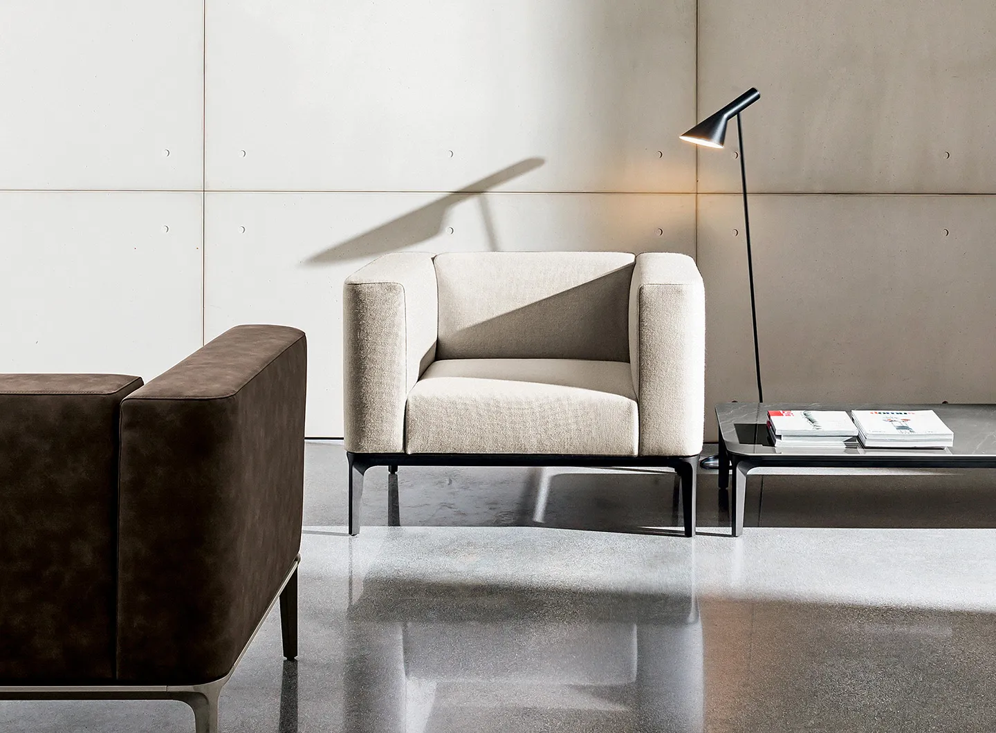 SOVET ITALIA Slim sofa