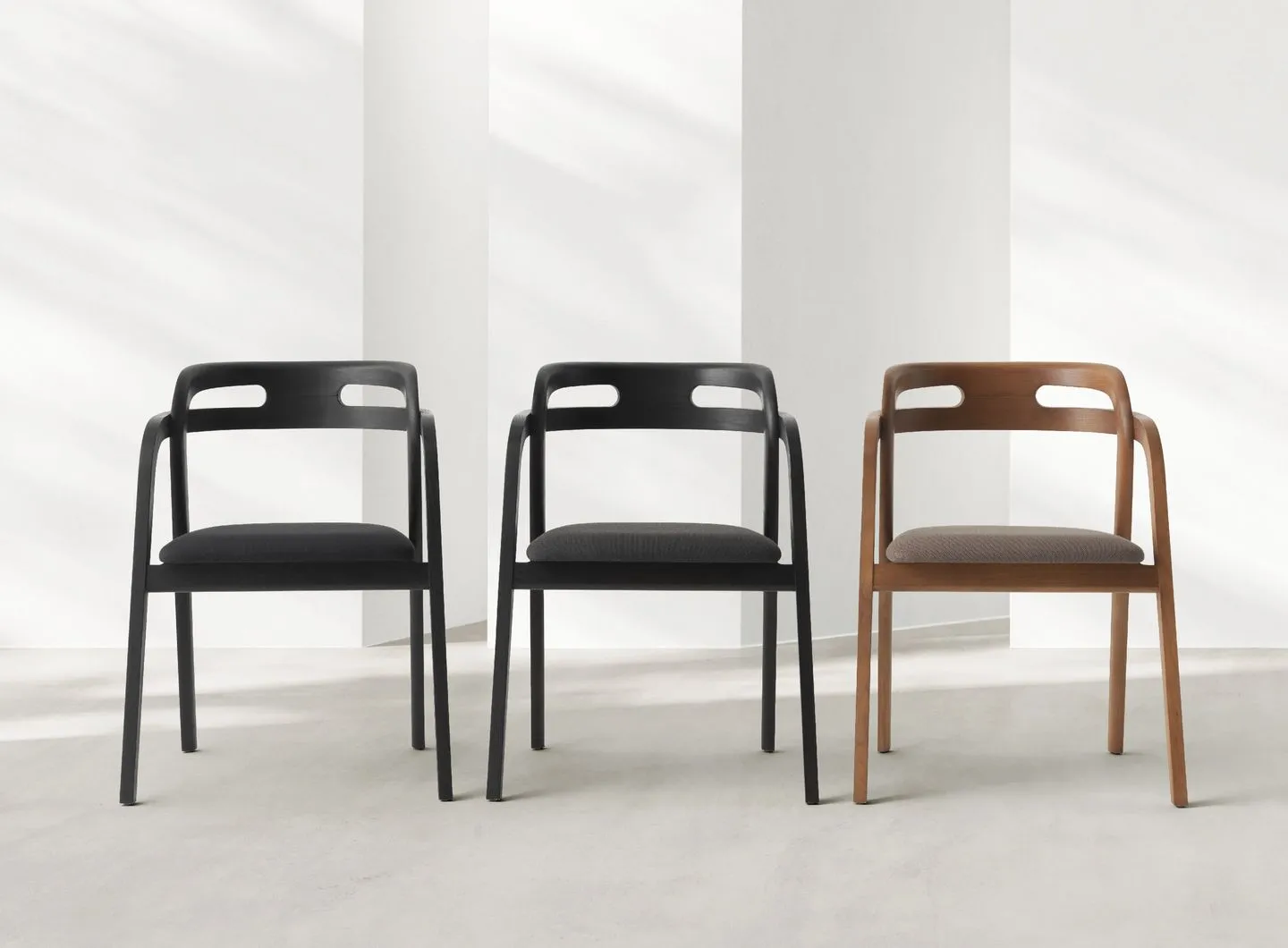 PASSONI DESIGN - GENEA ARMCHAIR