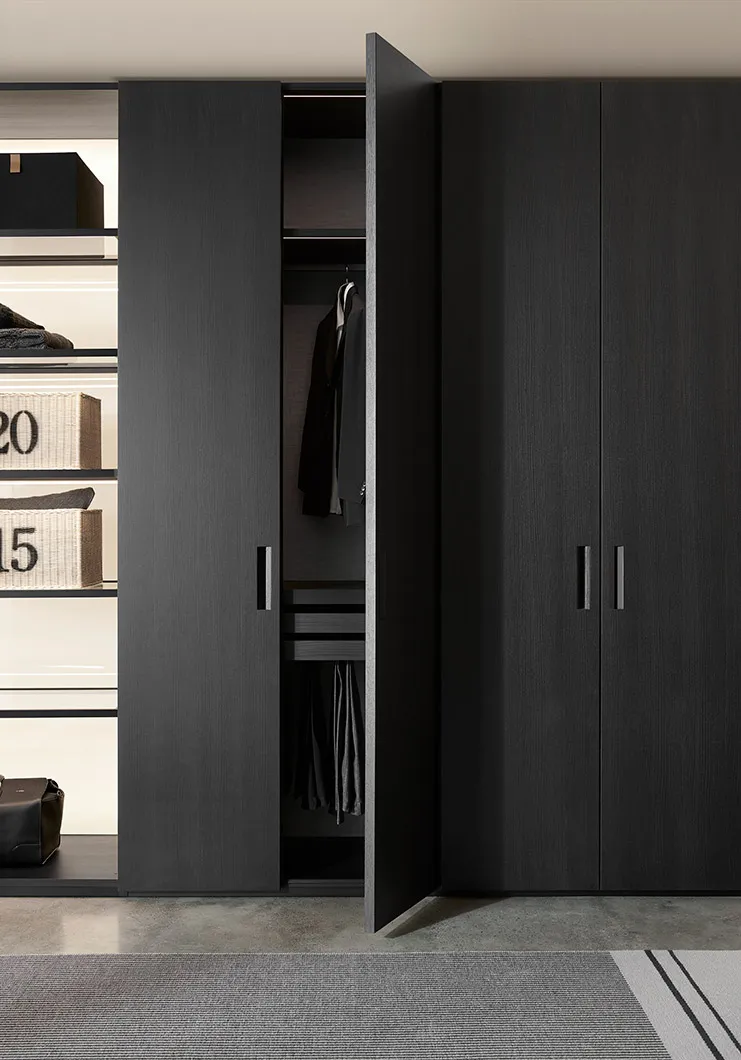 Storage_dressing room_black sugi