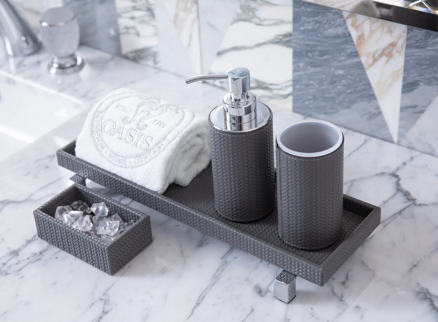 Pinetti | Bathroom Accessories