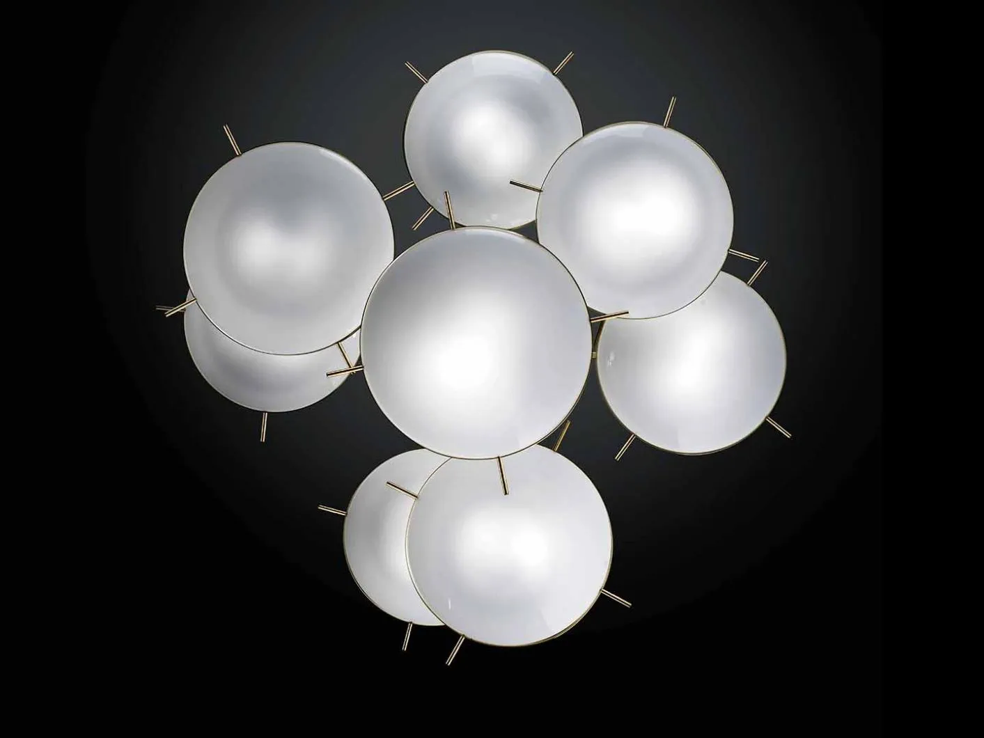 VENUSIA CHANDELIER 