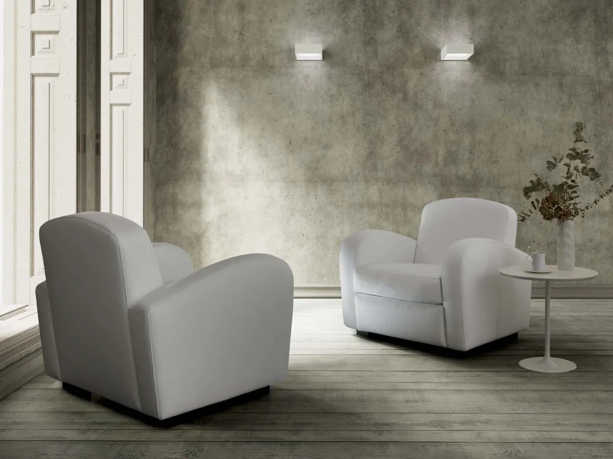 Amie Armchair