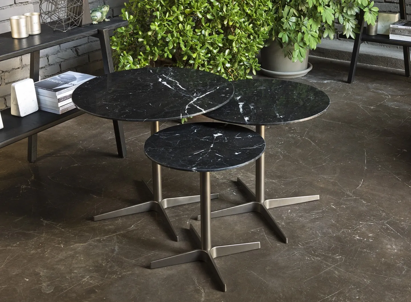 Club, marmo nero marquina