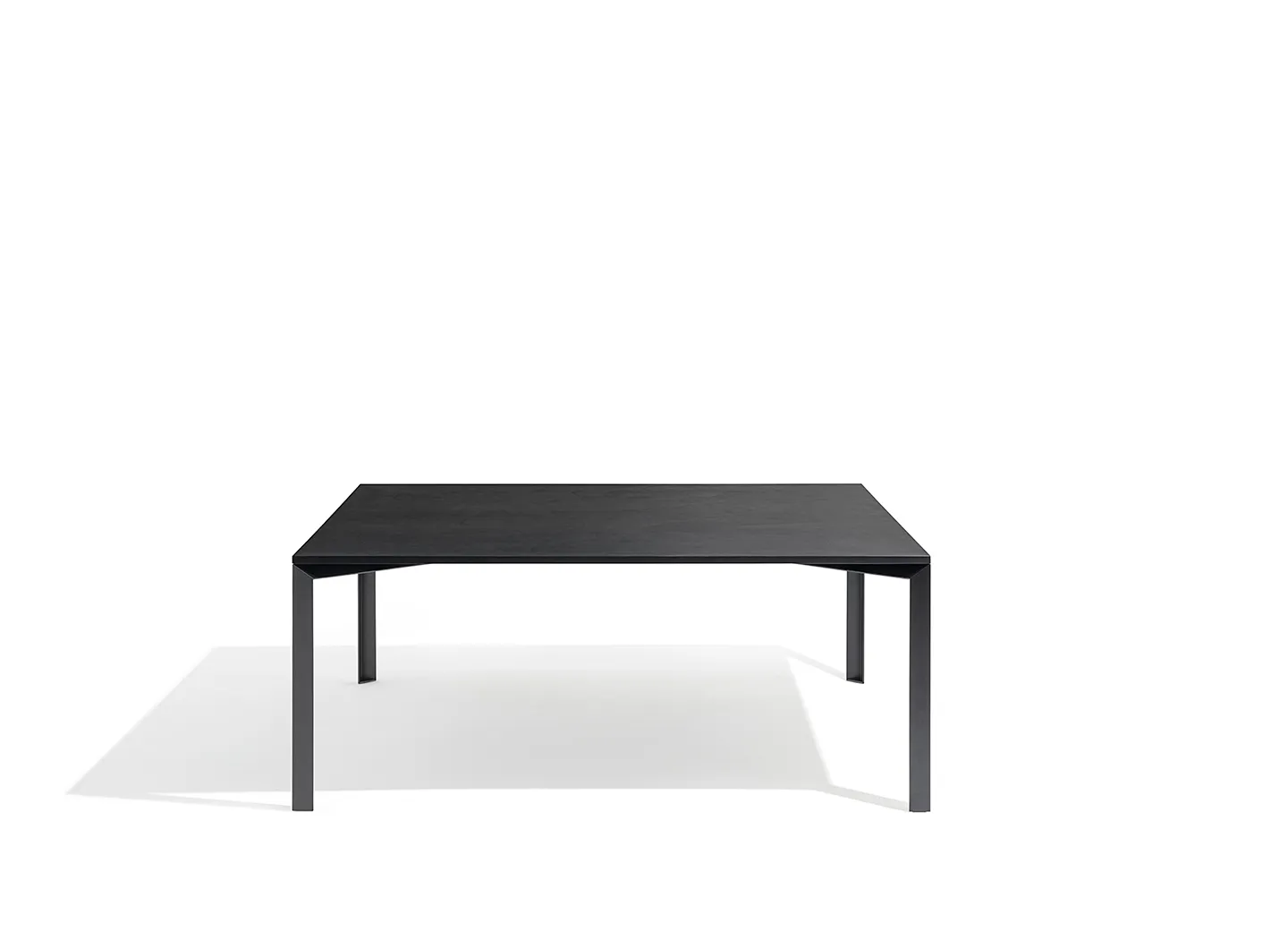 B_Guglielmo-Poletti_Desalto_L45-Table_02