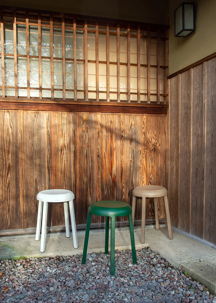 original-emeco_zacollectionbynaotofukasawa_outdoor_6_4051