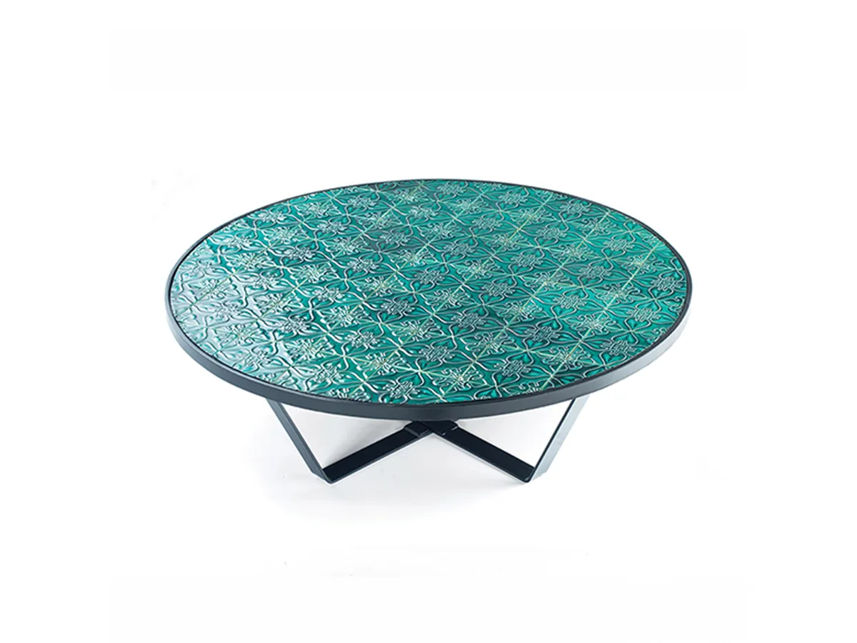 CALDAS round center table - Mambo Unlimited Ideas