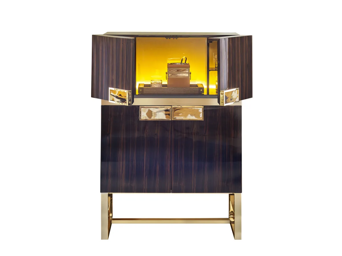 Arcahorn - Cosmopolitan bar cabinet