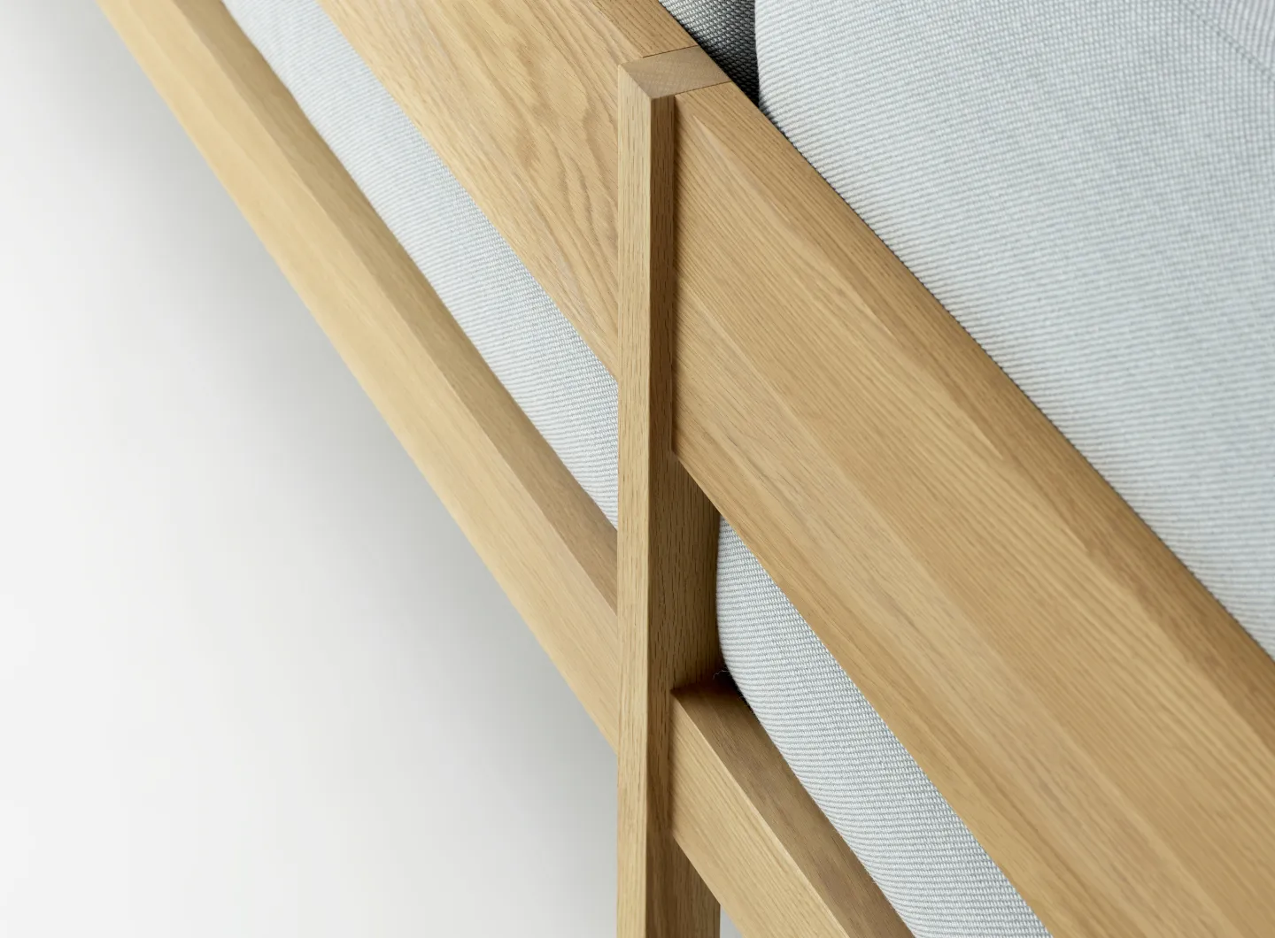 Karimoku Furniture A-S01_slider3