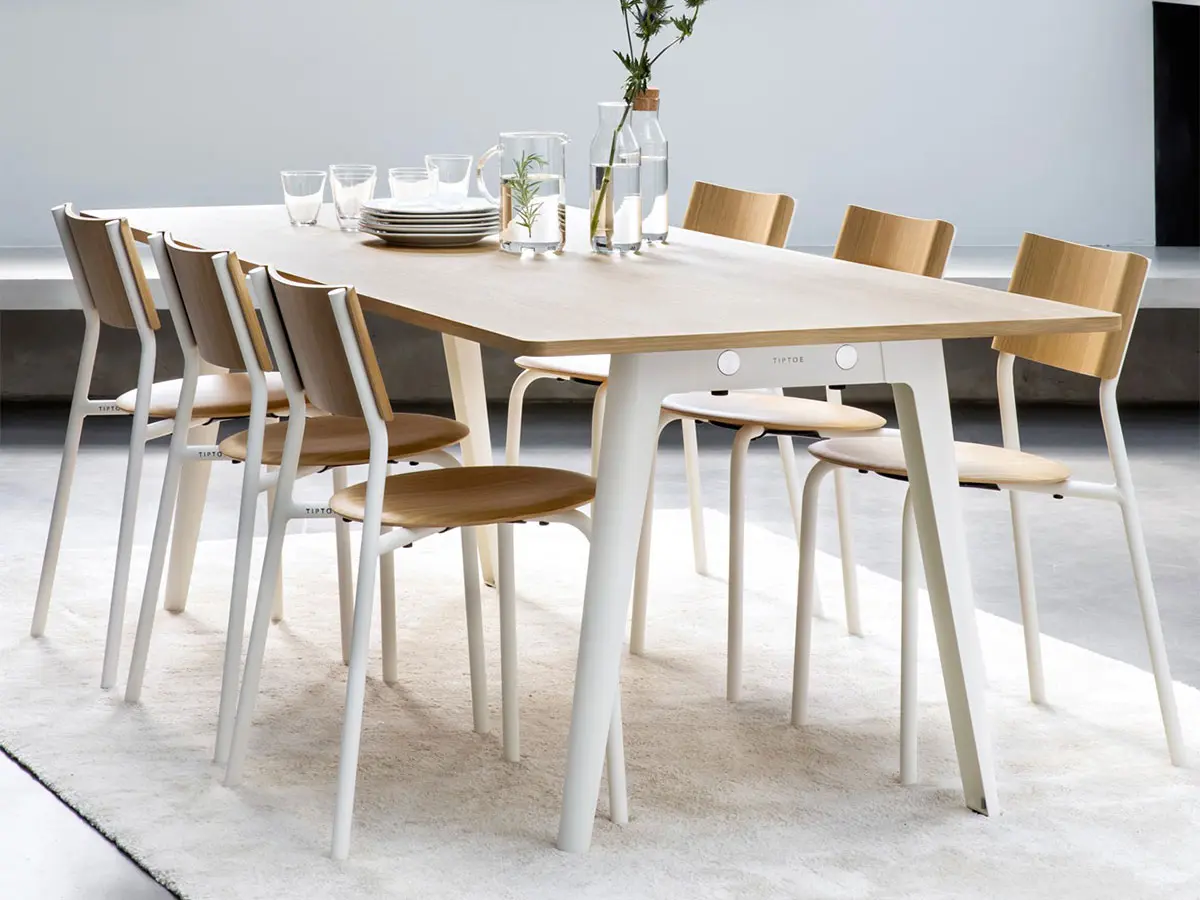 NEW MODERN dining table in solid oak 