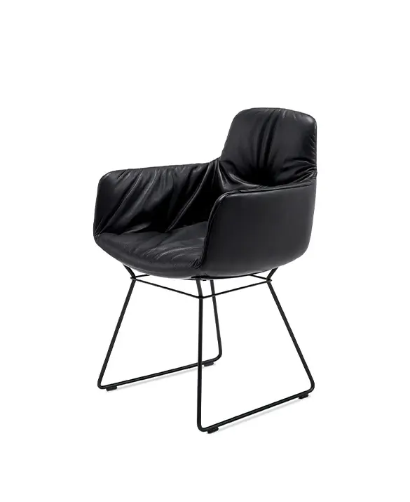 Leya Armchair High