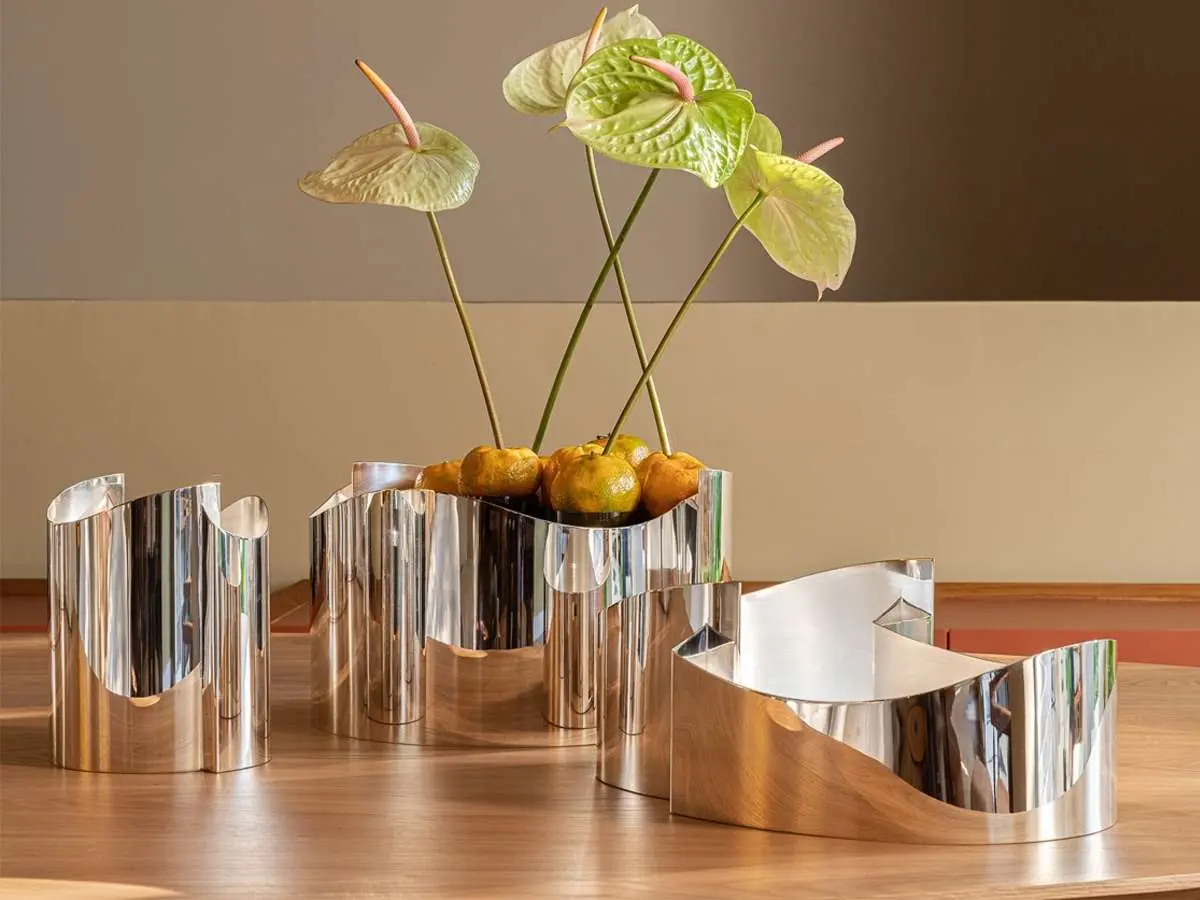 Bilbao Tall Vase Design By Leo Romano 