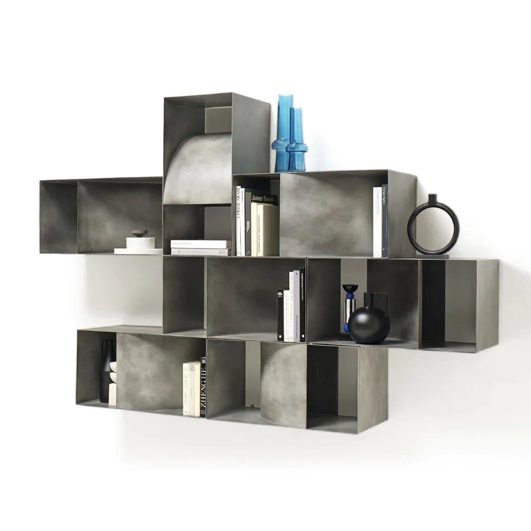 JUDD - Metal container - Alessandro Di Prisco - 2022 - Mogg