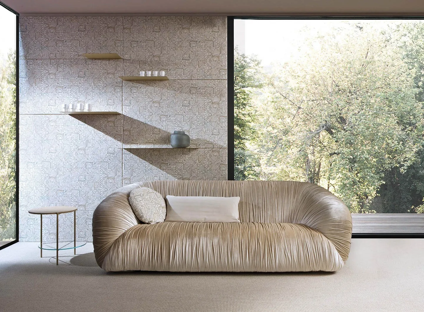 laurameroni_drape_sofa_03.jpg