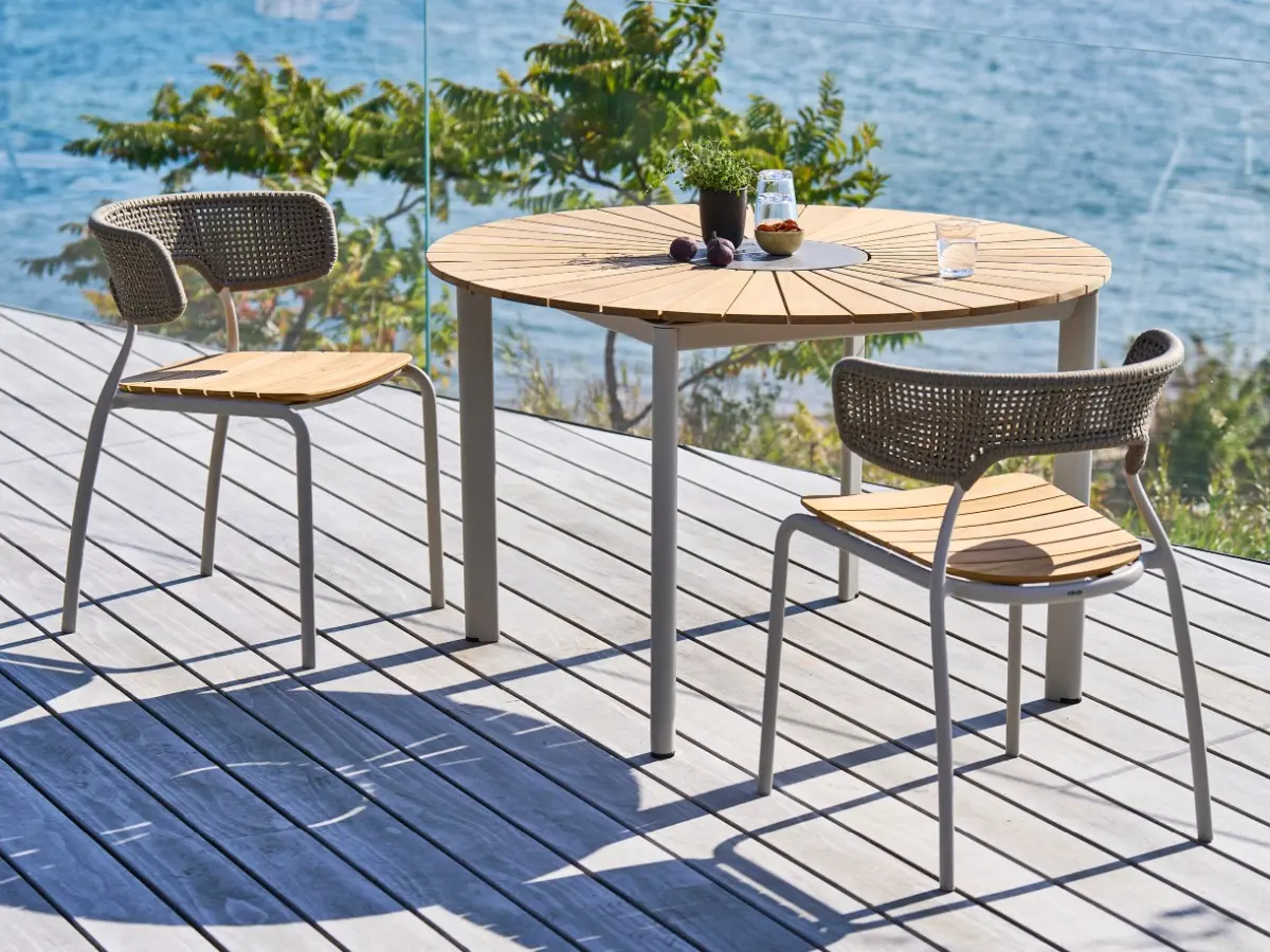 mindo 101 dining set