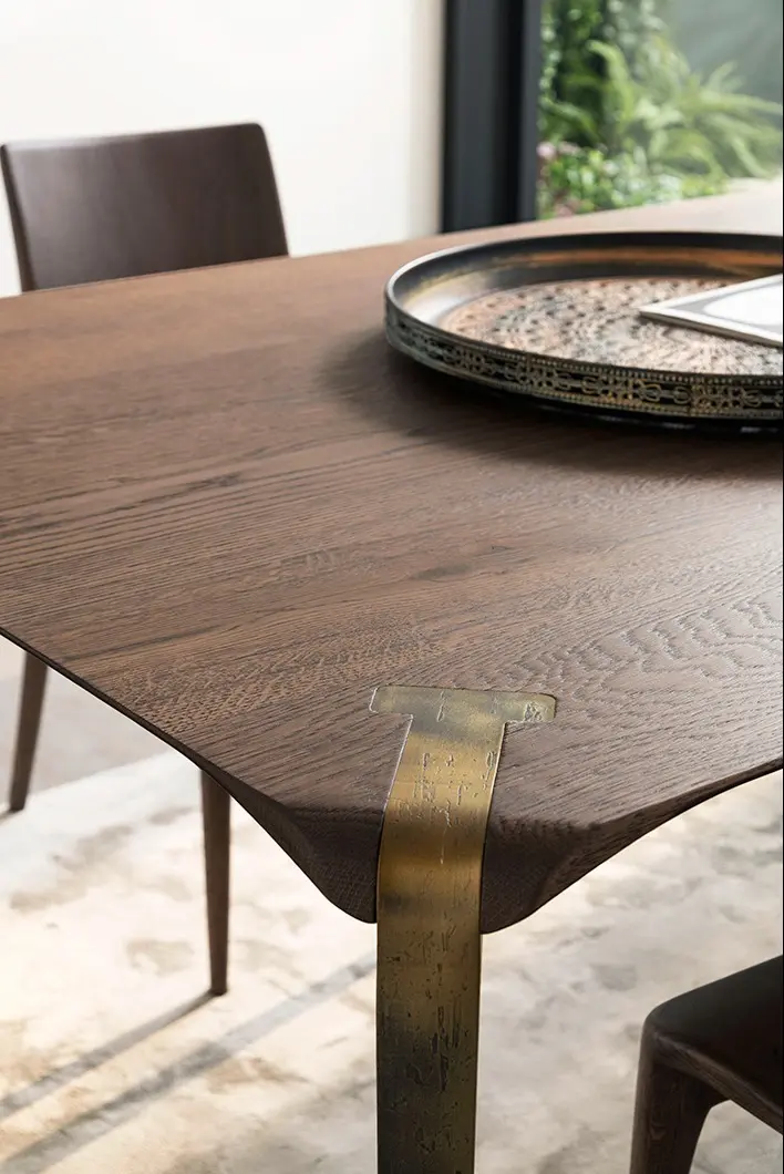 Altacorte - LIO® TABLE