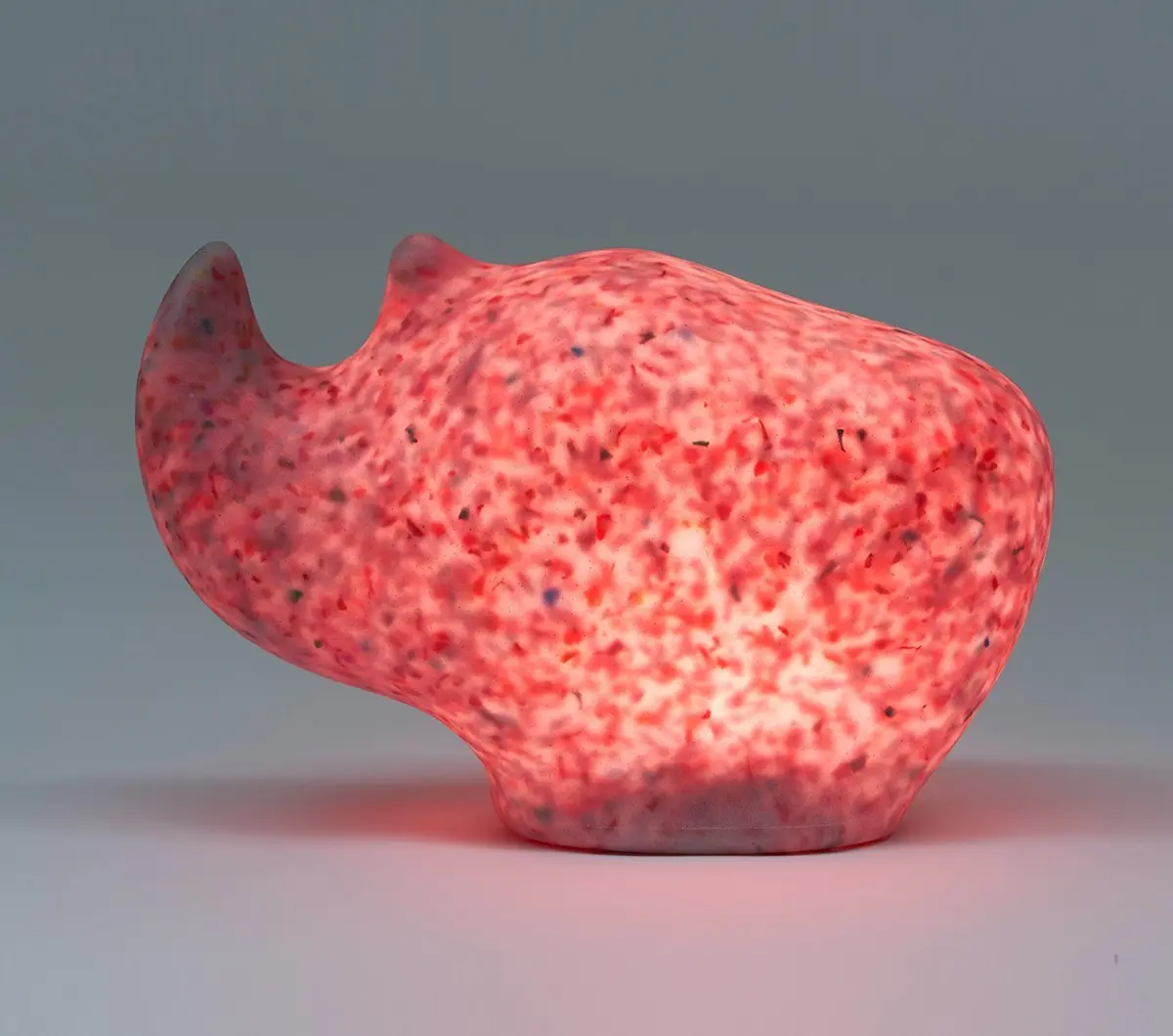 ecoBirdy - Rhino Lamp Strawberry