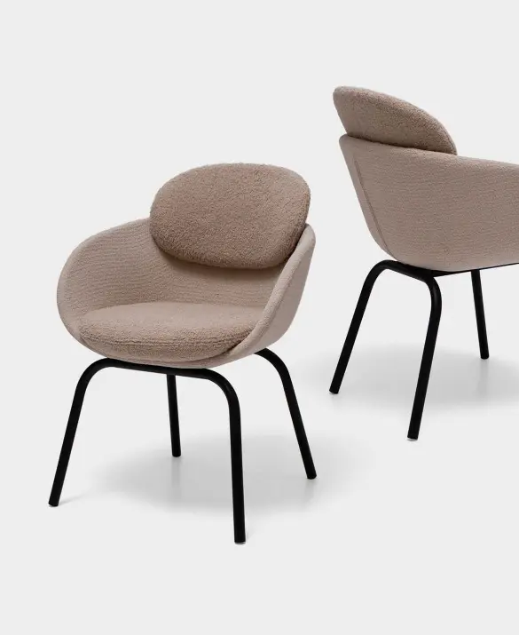 Casual Cross chair