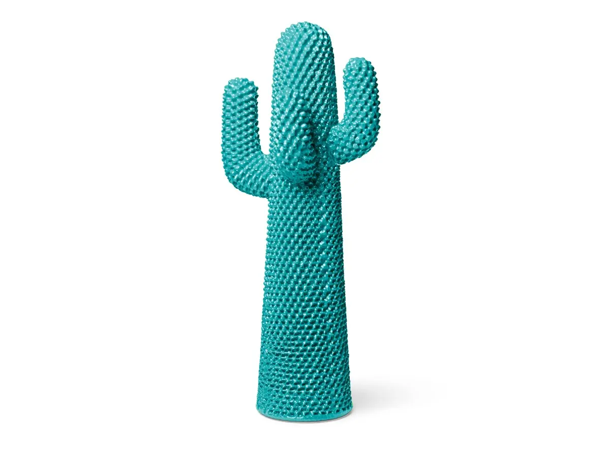 01_gufram_CACTUS_TheVisibleSpectrum_Gammablue.jpg