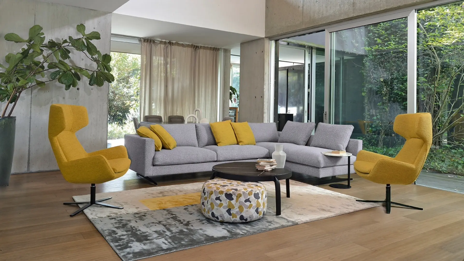 CTS Salotti - Collezione Grace, divano Ikon, tavolino Tape e pouf Brera