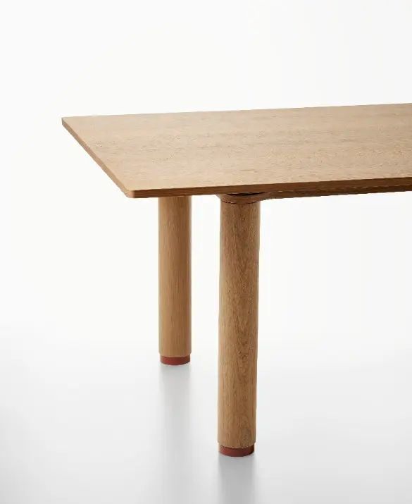 Nastro table, designed by Daniel Rybakken