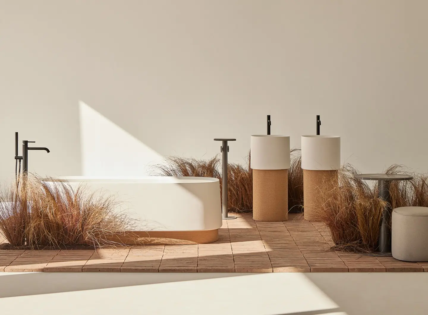 SANYCCES_OASIS_BATHTUB_7.jpg