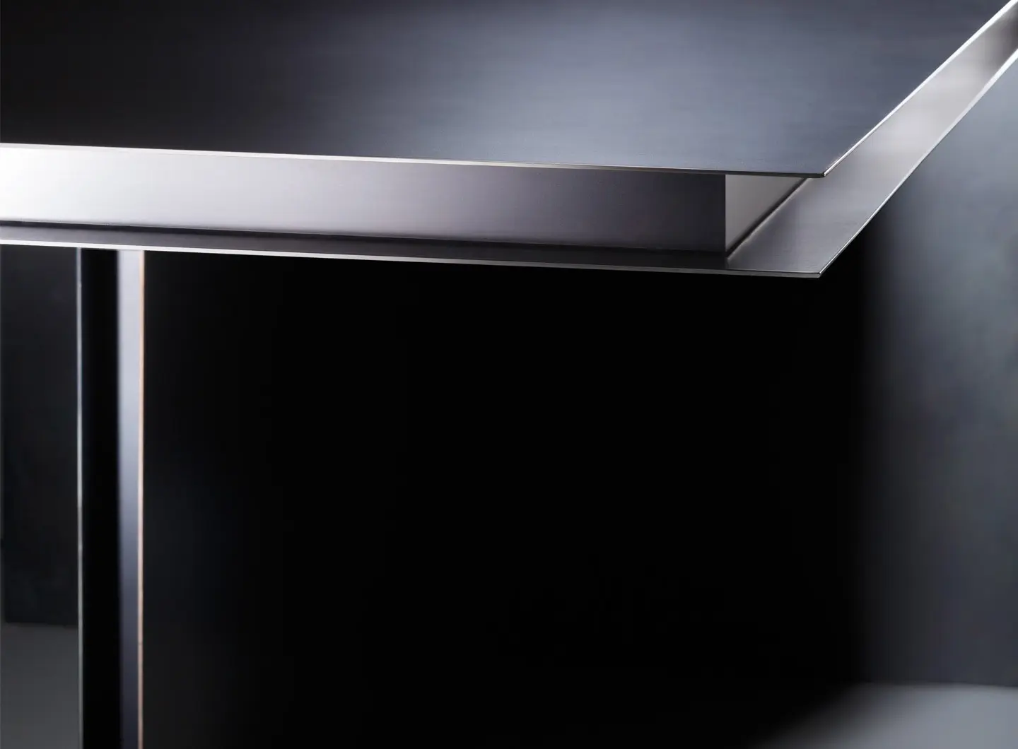 FOLIO TABLE, design DRAW Studio 