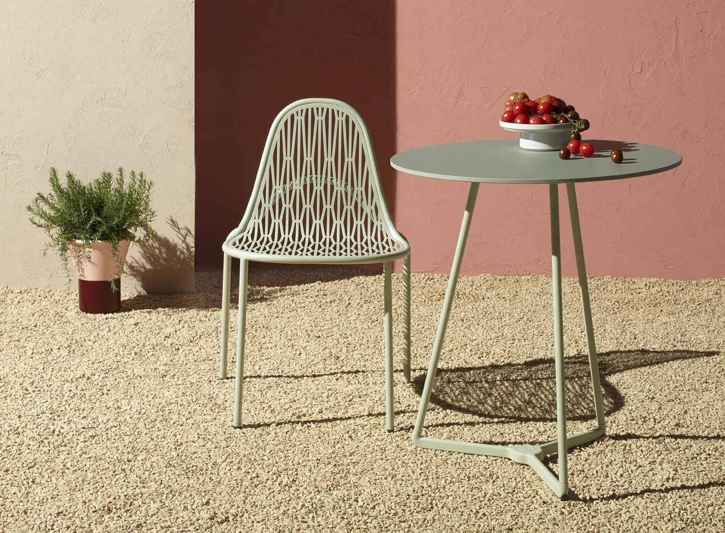 SCAB chair Malvasia & Atomo