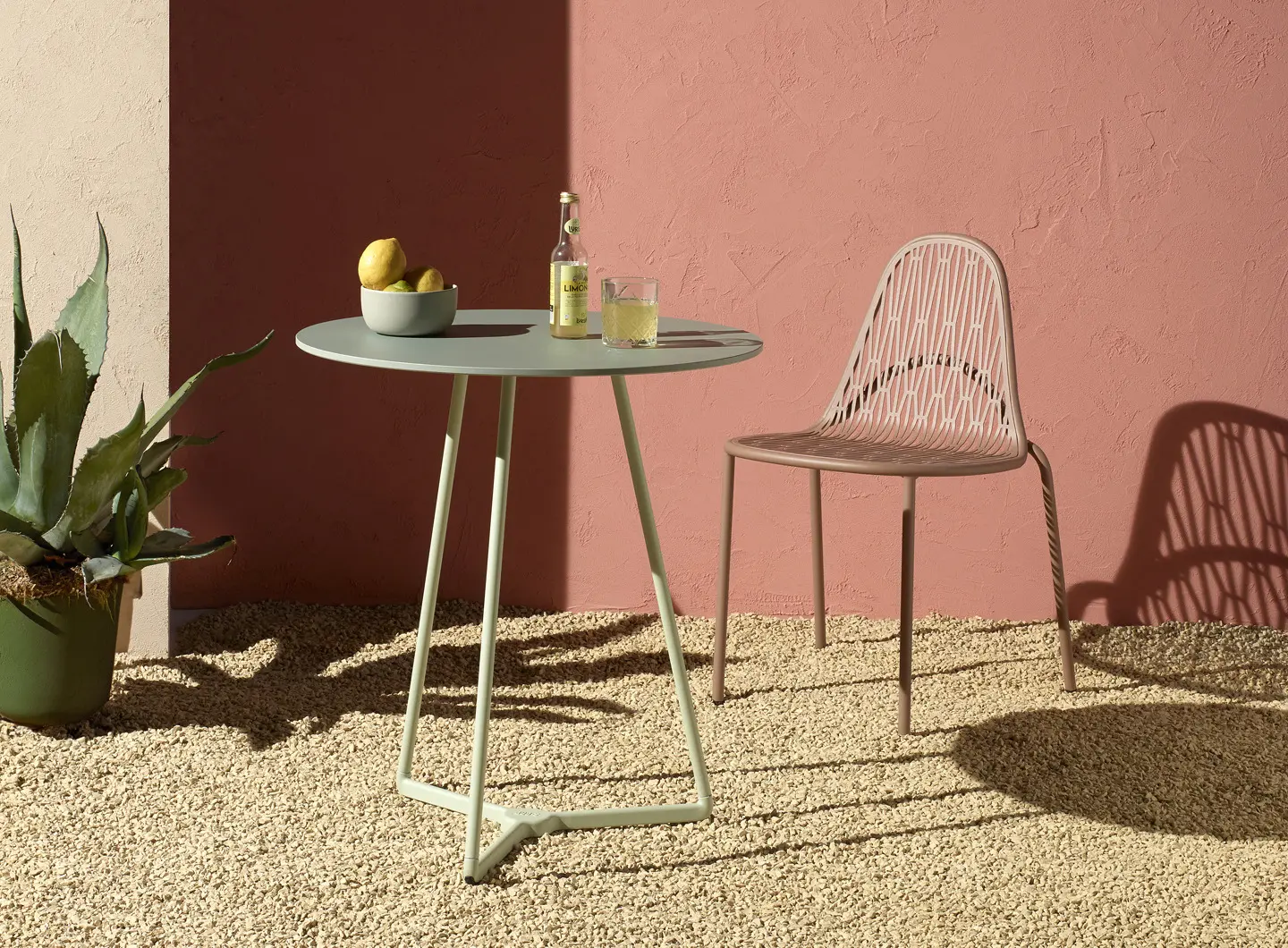SCAB chair Malvasia & Atomo