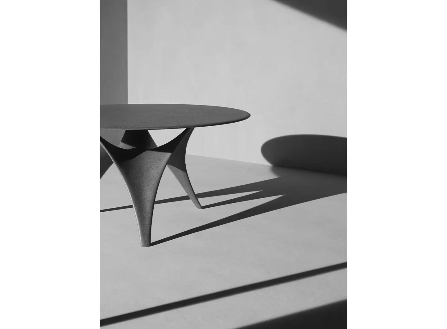 Arc | TABLE