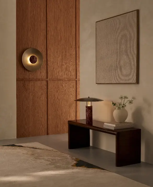Luna Table Light